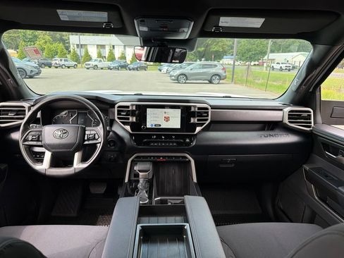 Used 2026 Toyota Tundra SR5 w/ SR5 Convenience Package AWD/4WD image 8