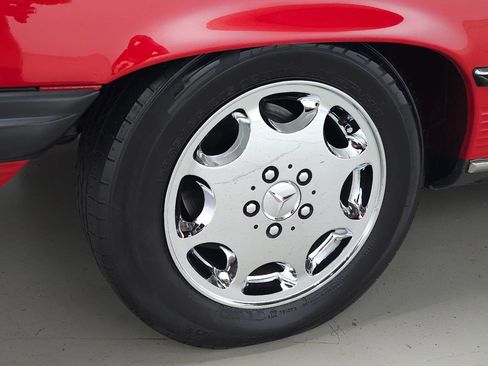 Used 1989 Mercedes-Benz 560 SL image 26