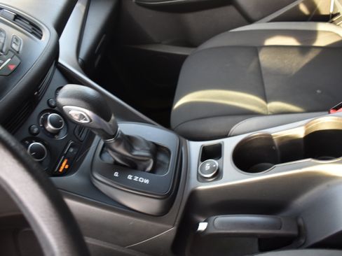 Used 2016 Ford Escape S image 22