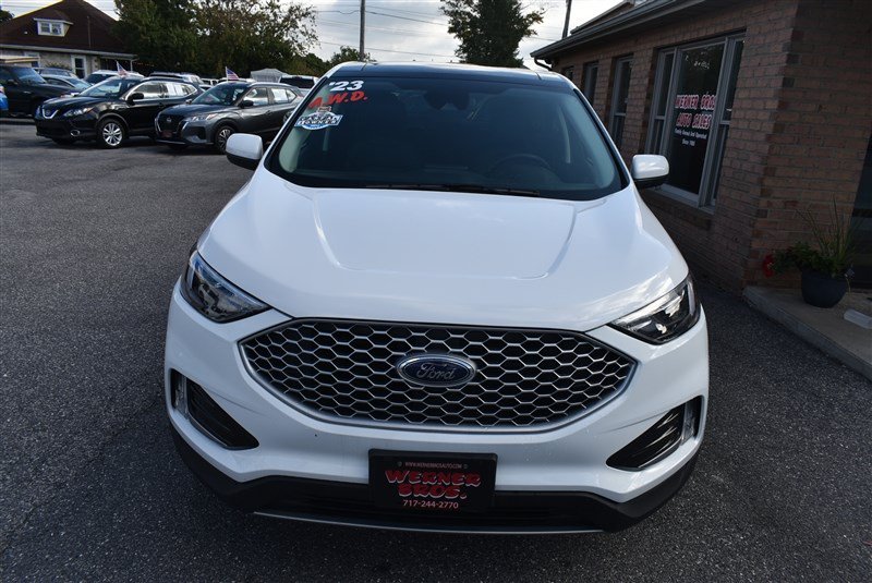 Used 2023 Ford Edge SEL w/ Convenience Package AWD/4WD image 10