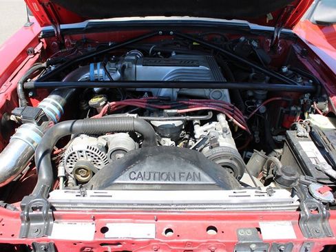 Used 1990 Ford Mustang GT RWD image 27