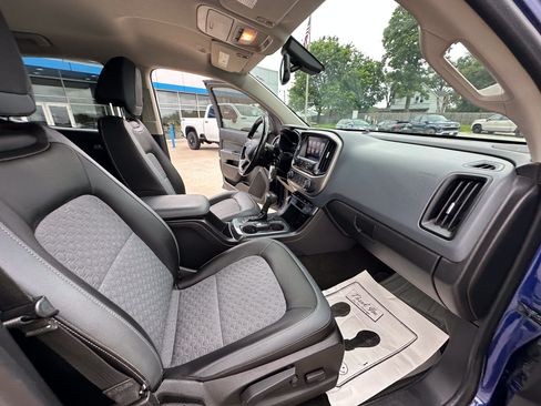 Used 2016 Chevrolet Colorado Z71 AWD/4WD image 31
