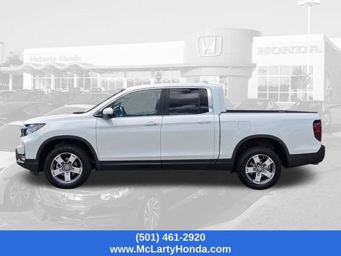 Certified 2024 Honda Ridgeline RTL image 3