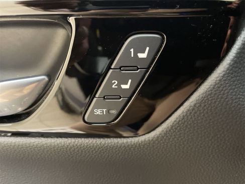 Certified 2023 Honda CR-V EX-L image 18