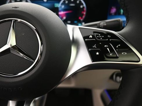 New 2026 Mercedes-Benz GLA 250 image 23