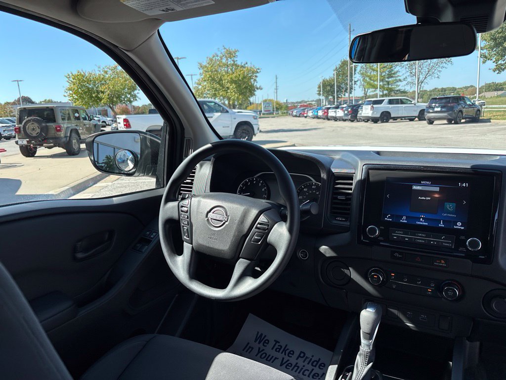 Used 2024 Nissan Frontier S RWD image 18