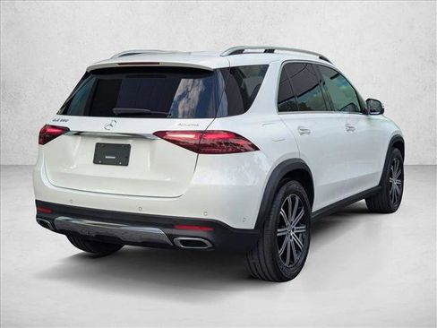 Used 2024 Mercedes-Benz GLE 350 4MATIC image 5