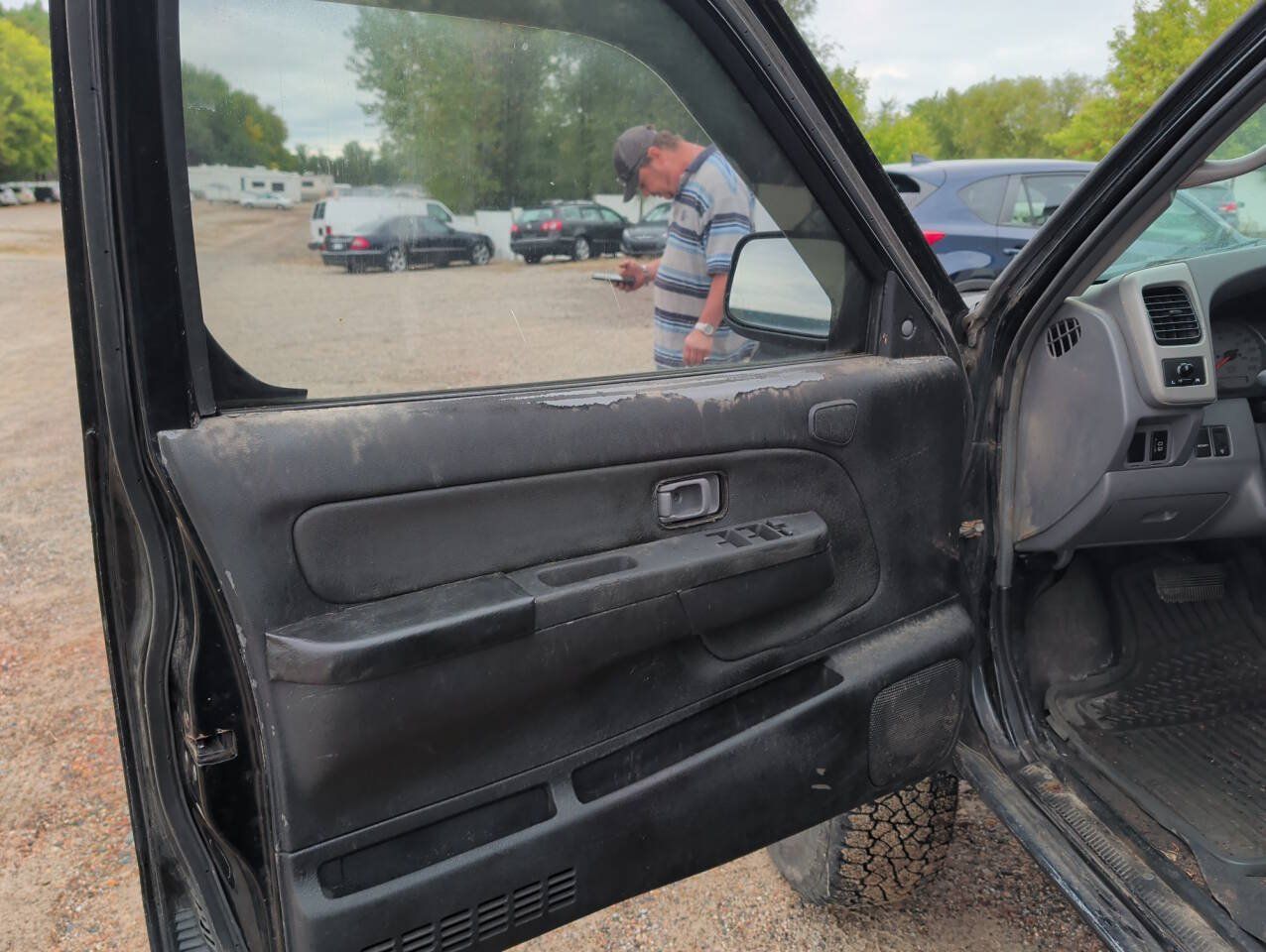 Used 2001 Nissan Xterra SE AWD/4WD image 21