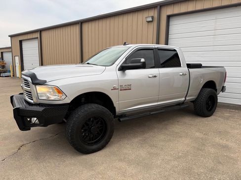 Used 2014 RAM 2500 Lone Star image 5