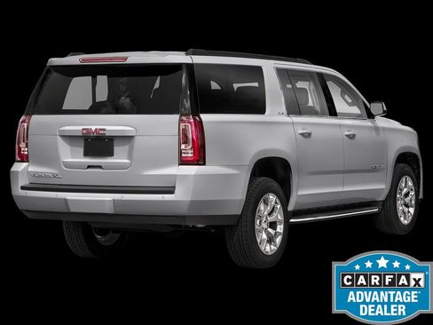 Used 2019 GMC Yukon XL SLT w/ Open Road Package AWD/4WD image 2