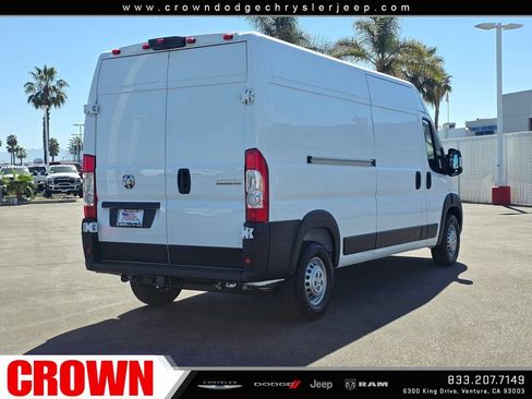 Used 2026 RAM ProMaster 2500 w/ Convenience Group FWD image 7