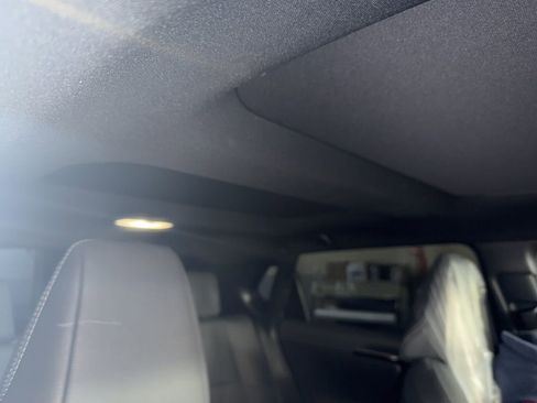 Used 2025 Toyota bZ4X AWD image 9