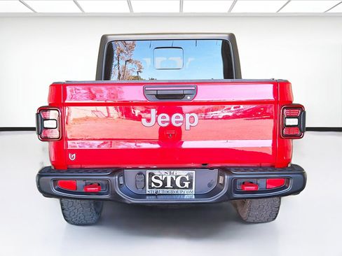 Used 2021 Jeep Gladiator Rubicon AWD/4WD image 5