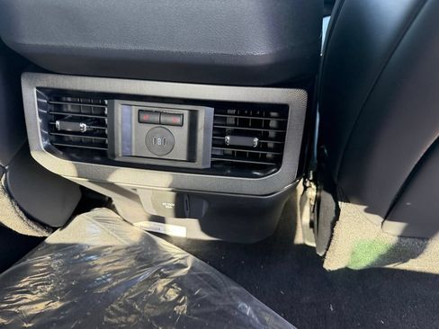 New 2026 Ford F250 Platinum AWD/4WD image 16