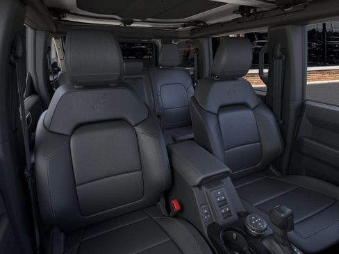 New 2026 Ford Bronco Badlands AWD/4WD image 10