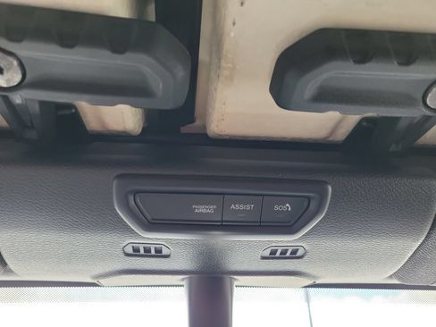 Used 2019 Jeep Wrangler Unlimited Rubicon AWD/4WD image 24