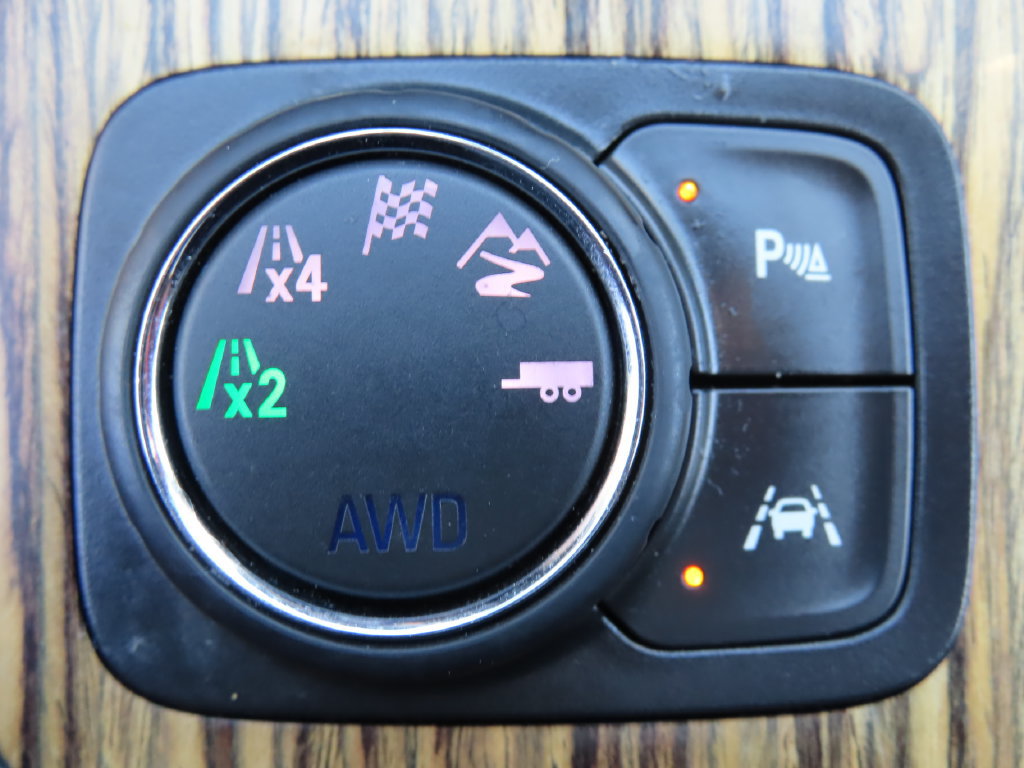 Used 2019 GMC Acadia Denali w/ Technology Package AWD/4WD image 11