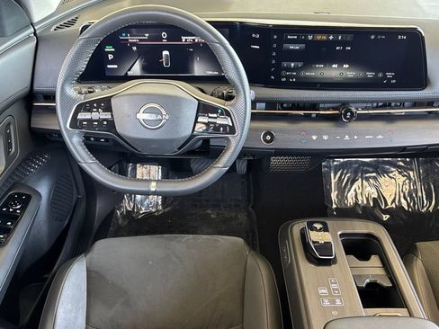 Used 2024 Nissan Ariya FWD image 13