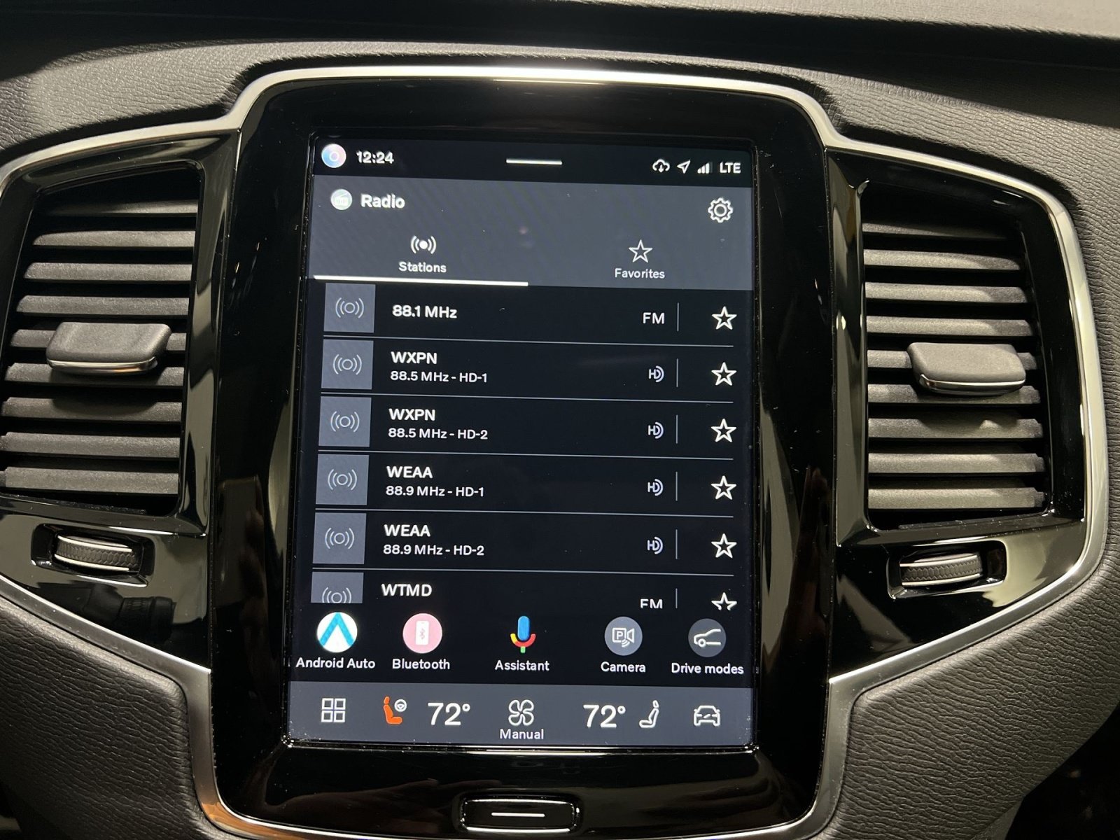 Certified 2025 Volvo XC90 T8 Plus w/ Protection Package AWD/4WD image 18