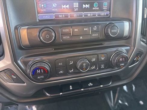 Used 2018 Chevrolet Silverado 1500 LT w/ All Star Edition image 15