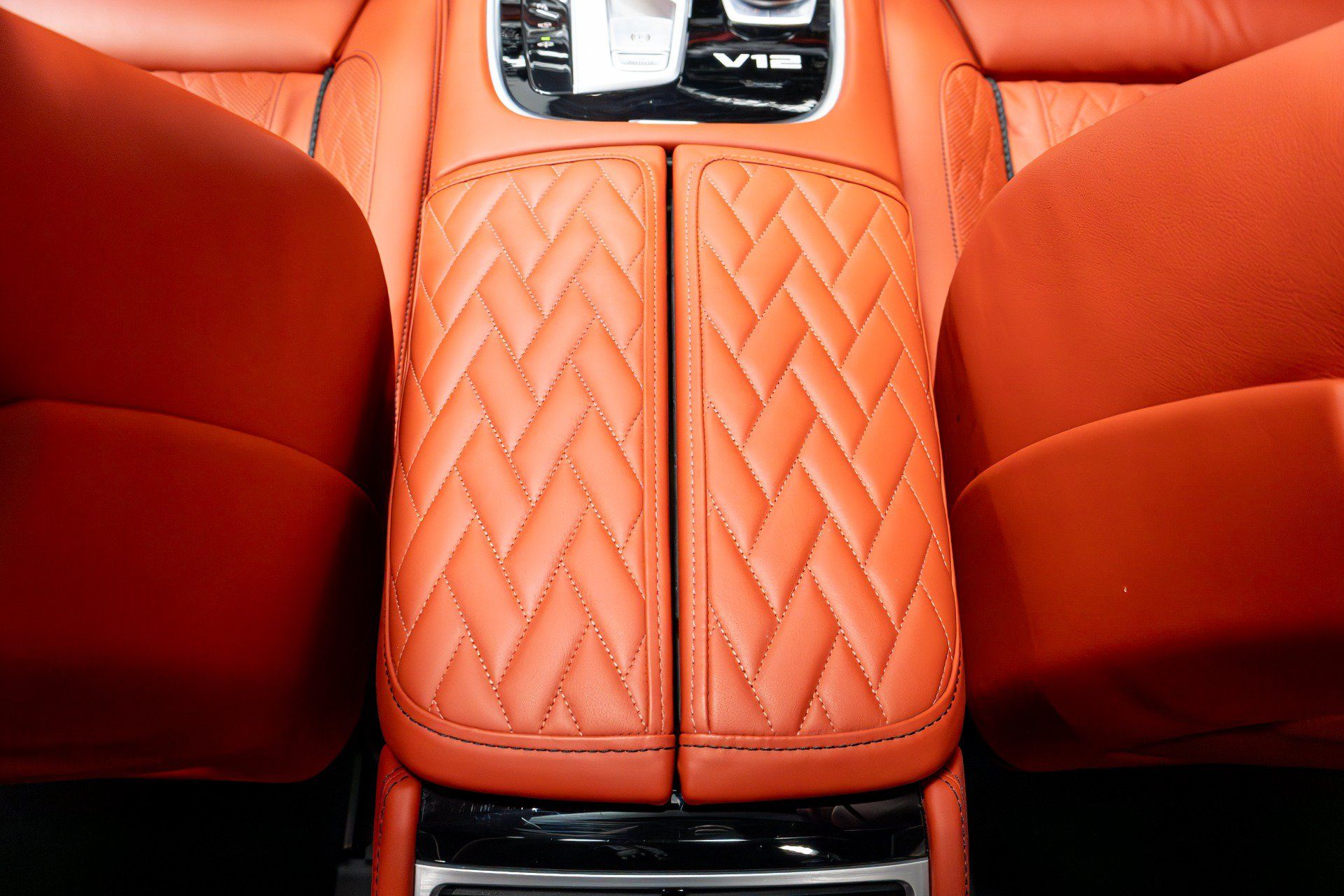Used 2022 BMW M760i xDrive AWD/4WD image 37