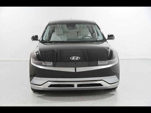 Certified 2023 Hyundai Ioniq 5 Limited w/ Cargo Package AWD/4WD image 2