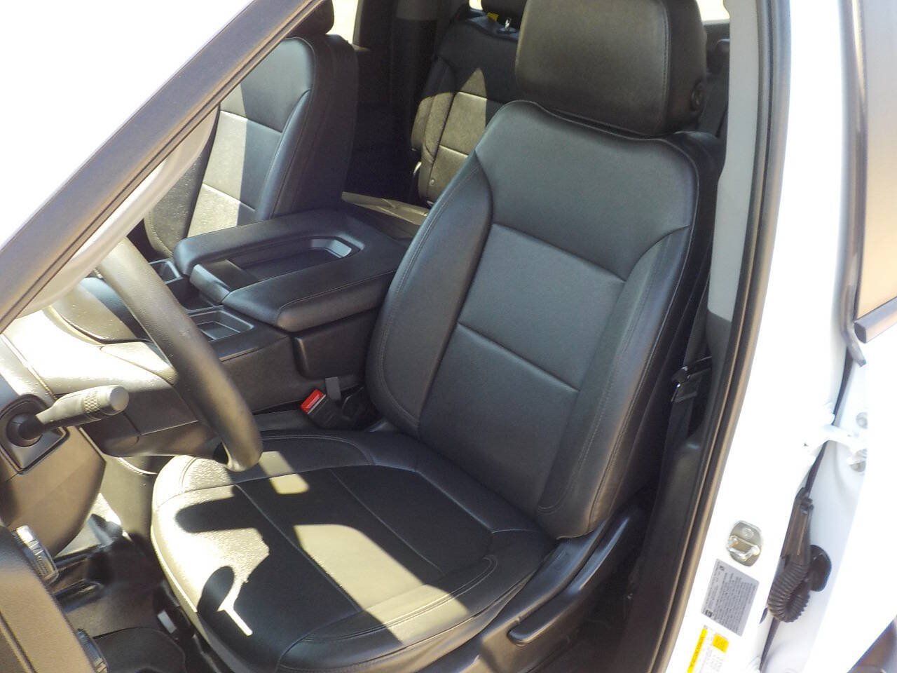 Used 2023 Chevrolet Silverado 2500 W/T w/ WT Fleet Convenience Package AWD/4WD image 12