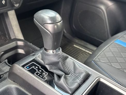 Used 2021 Toyota Tacoma TRD Off-Road AWD/4WD image 14