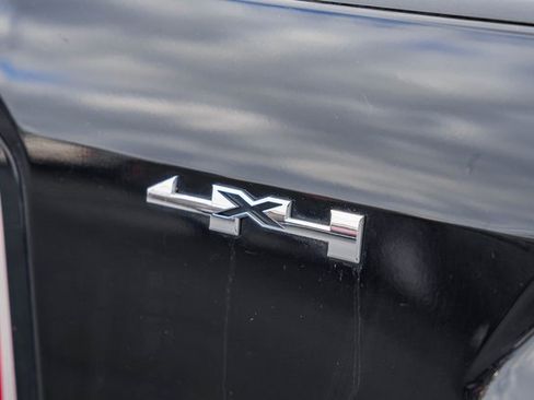 Used 2019 GMC Canyon SLT w/ Driver Alert Package image 22