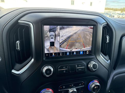 Used 2021 GMC Sierra 1500 AT4 w/ AT4 Value Package image 24