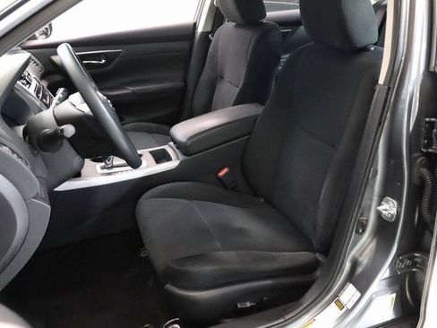 Used 2015 Nissan Altima 2.5 S w/ Power Driver Seat Package image 2