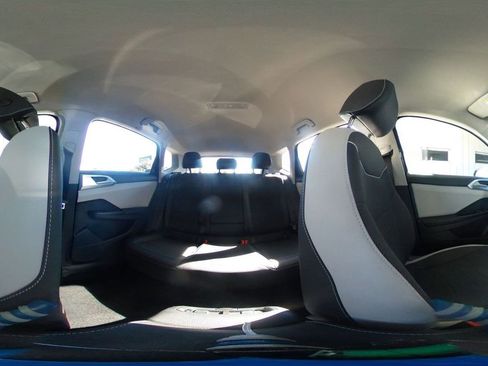 Used 2025 Volkswagen Taos SE image 42