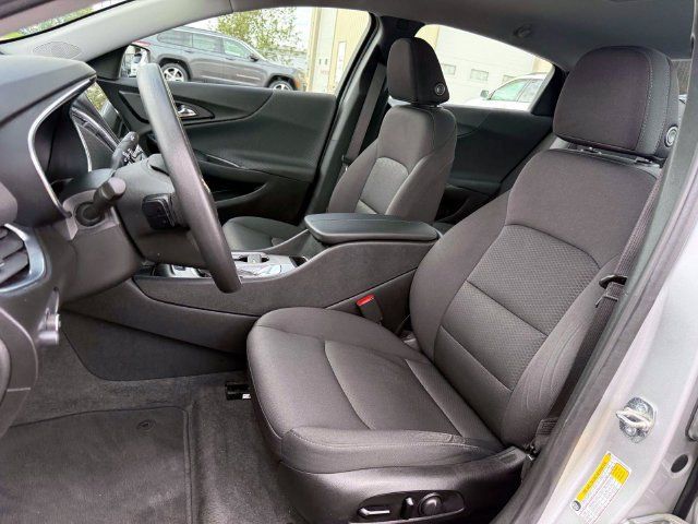 Used 2020 Chevrolet Malibu LT FWD image 18