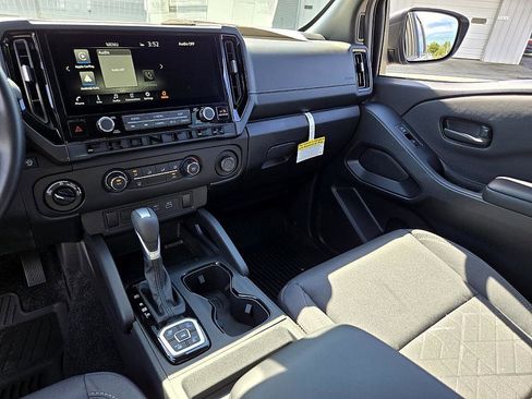 New 2026 Nissan Frontier SV w/ Tow Package image 13