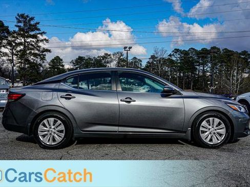 Used 2021 Nissan Sentra S image 9