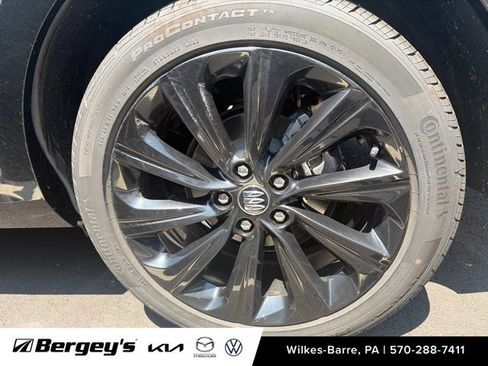 Used 2024 Buick Envista Sport Touring w/ Convenience I Package FWD image 14