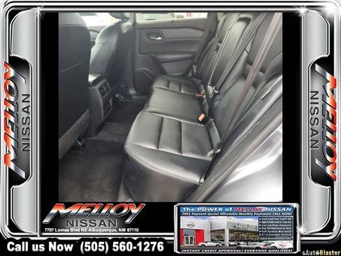 Used 2023 Nissan Rogue SL w/ SL Premium Package image 9