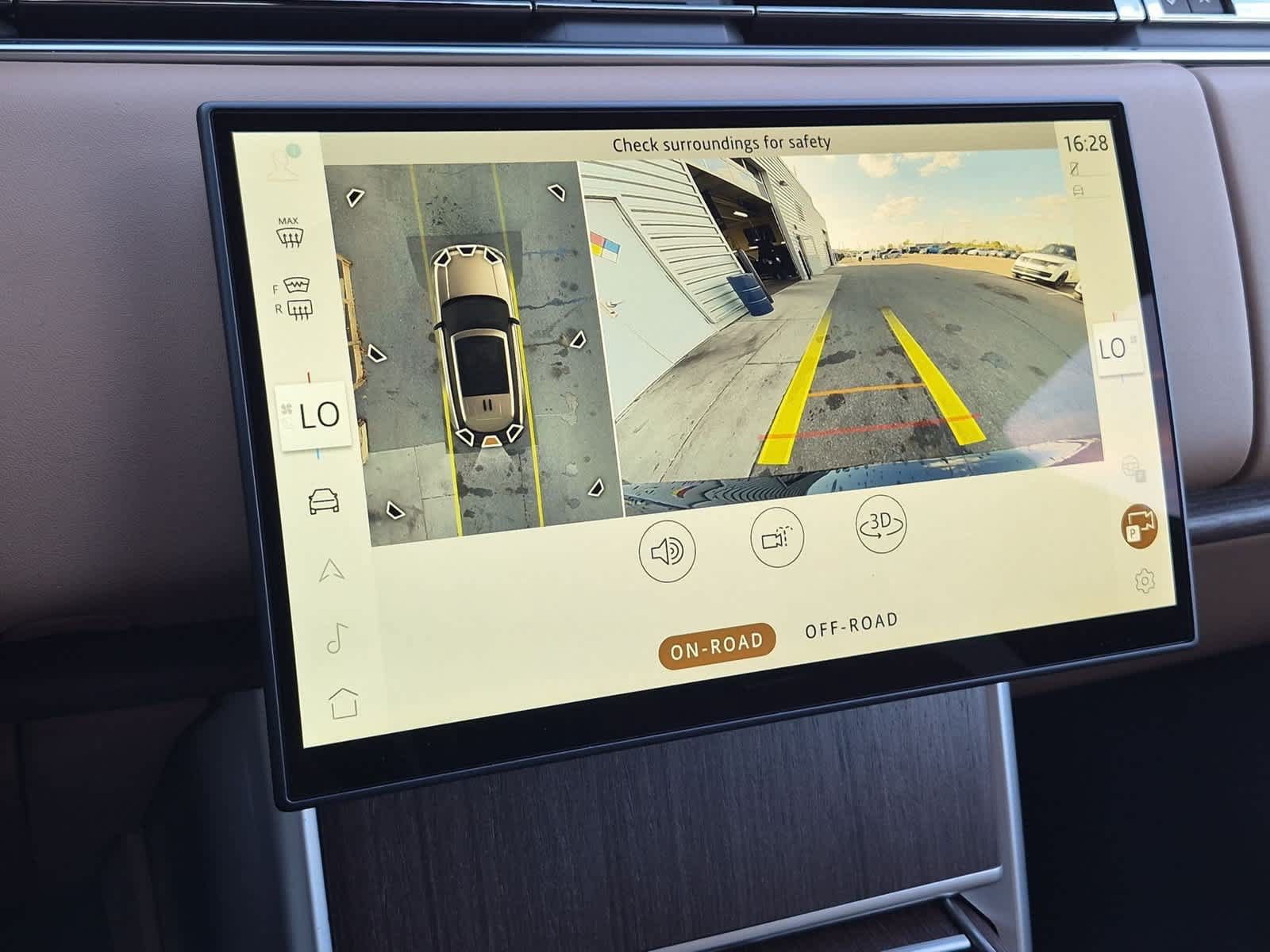New 2027 Land Rover Range Rover SE AWD/4WD image 31