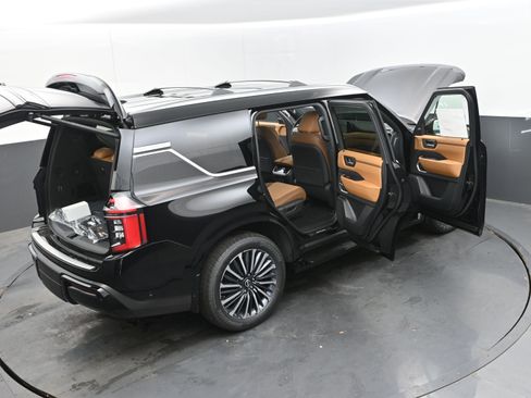 New 2025 Nissan Armada Platinum Reserve image 46