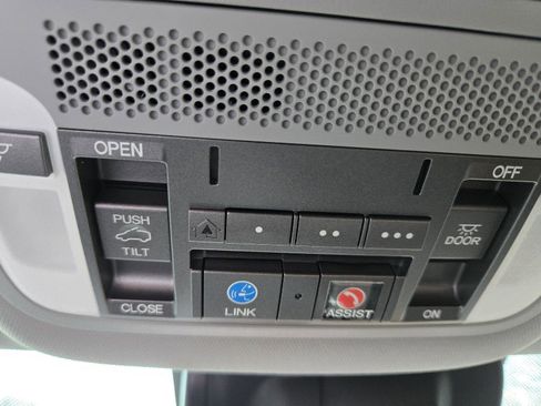 Used 2020 Acura MDX FWD w/ Technology Package image 43