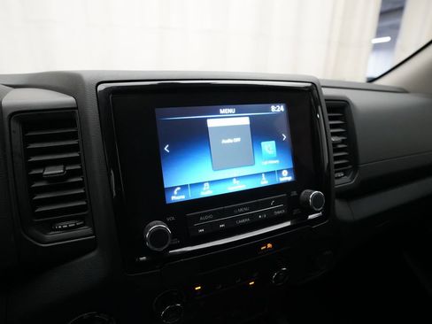Used 2022 Nissan Frontier S w/ Technology Package AWD/4WD image 6