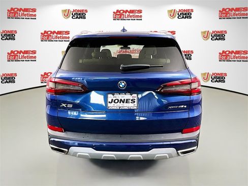 Used 2022 BMW X5 xDrive45e w/ Executive Package image 15
