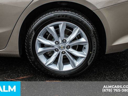 Used 2023 Chevrolet Malibu LT image 16