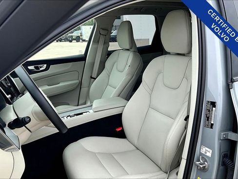 Used 2025 Volvo XC60 T8 Plus w/ Protection Package Premier image 33