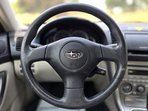 Used 2006 Subaru Legacy 2.5i Limited image 18