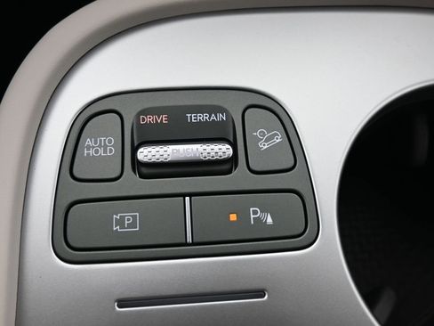 New 2026 Hyundai Ioniq 9 SEL image 36