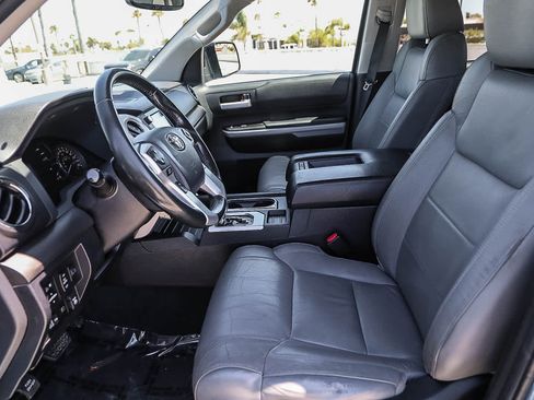 Used 2020 Toyota Tundra SR5 w/ SR5 Leather Package AWD/4WD image 17