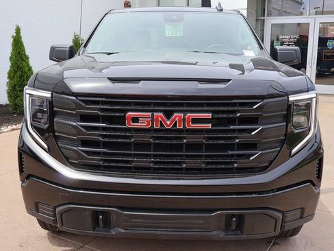 New 2026 GMC Sierra 1500 Pro w/ Graphite Edition AWD/4WD image 2
