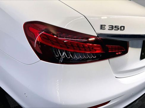 Used 2023 Mercedes-Benz E 350 4MATIC Sedan image 28
