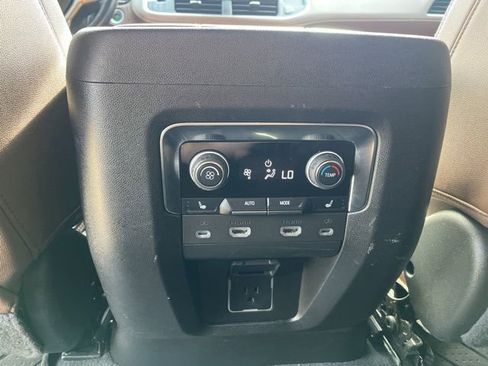 Used 2024 Chevrolet Tahoe High Country w/ Advanced Technology Package image 20